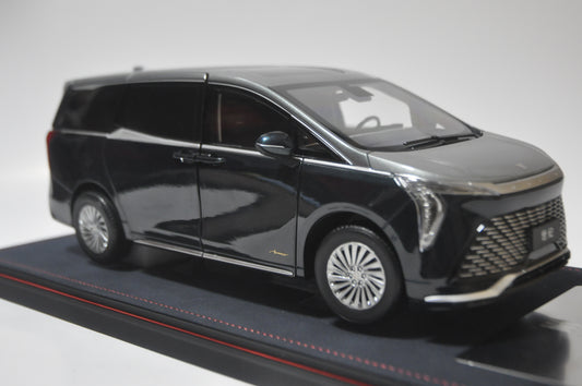 Buick GL8 Century Avenir MPV Diecast model in Silver/Blackish green 1/18 Scale