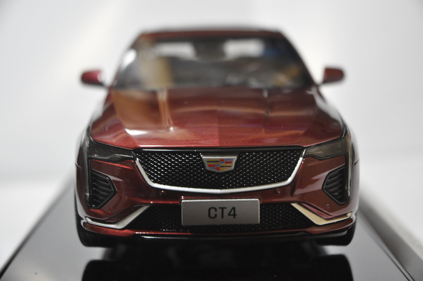 Cadillac CT4 2022 Diecast model car in Red 1/18 Scale