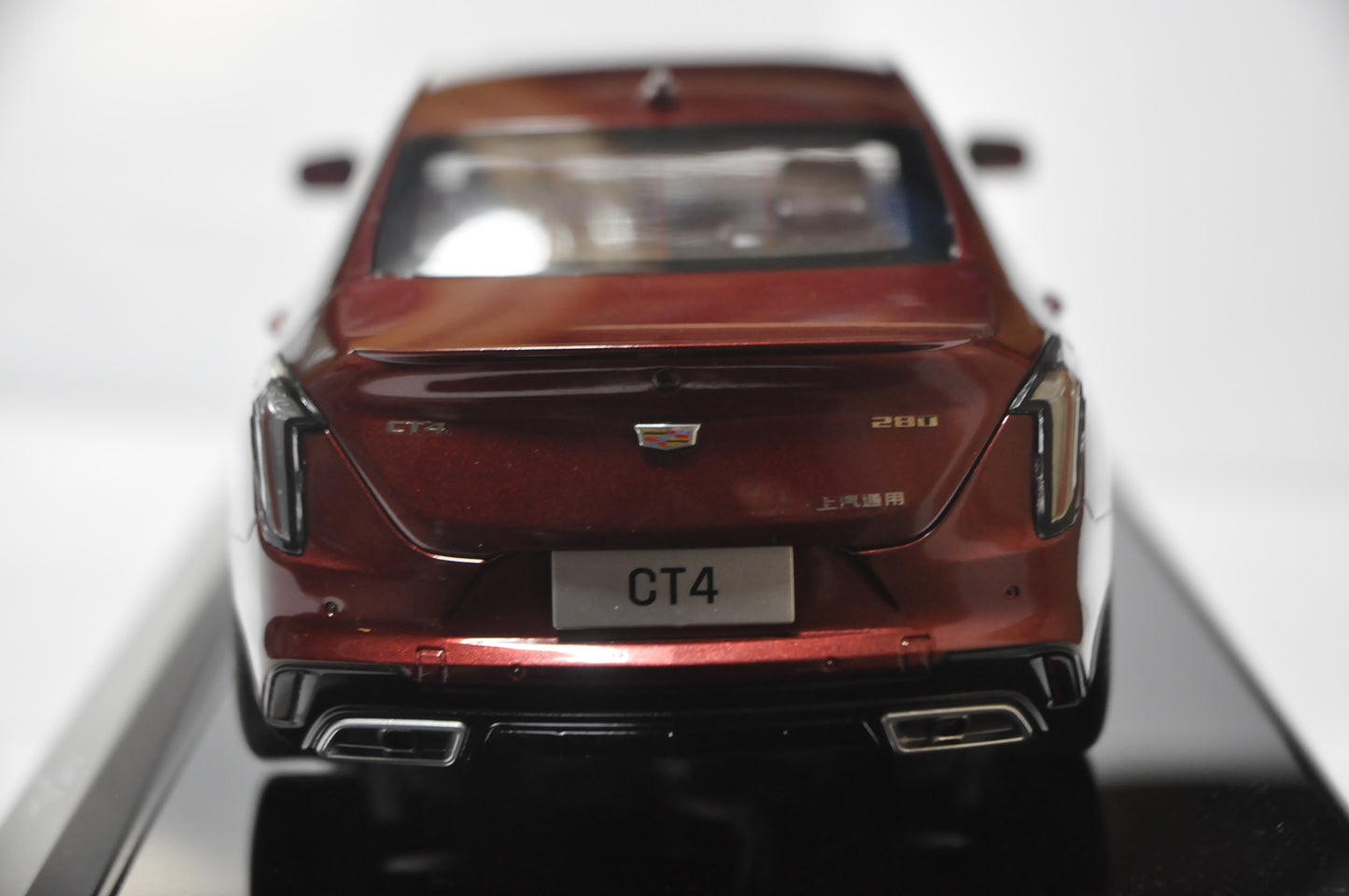 Cadillac CT4 2022 Diecast model car in Red 1/18 Scale