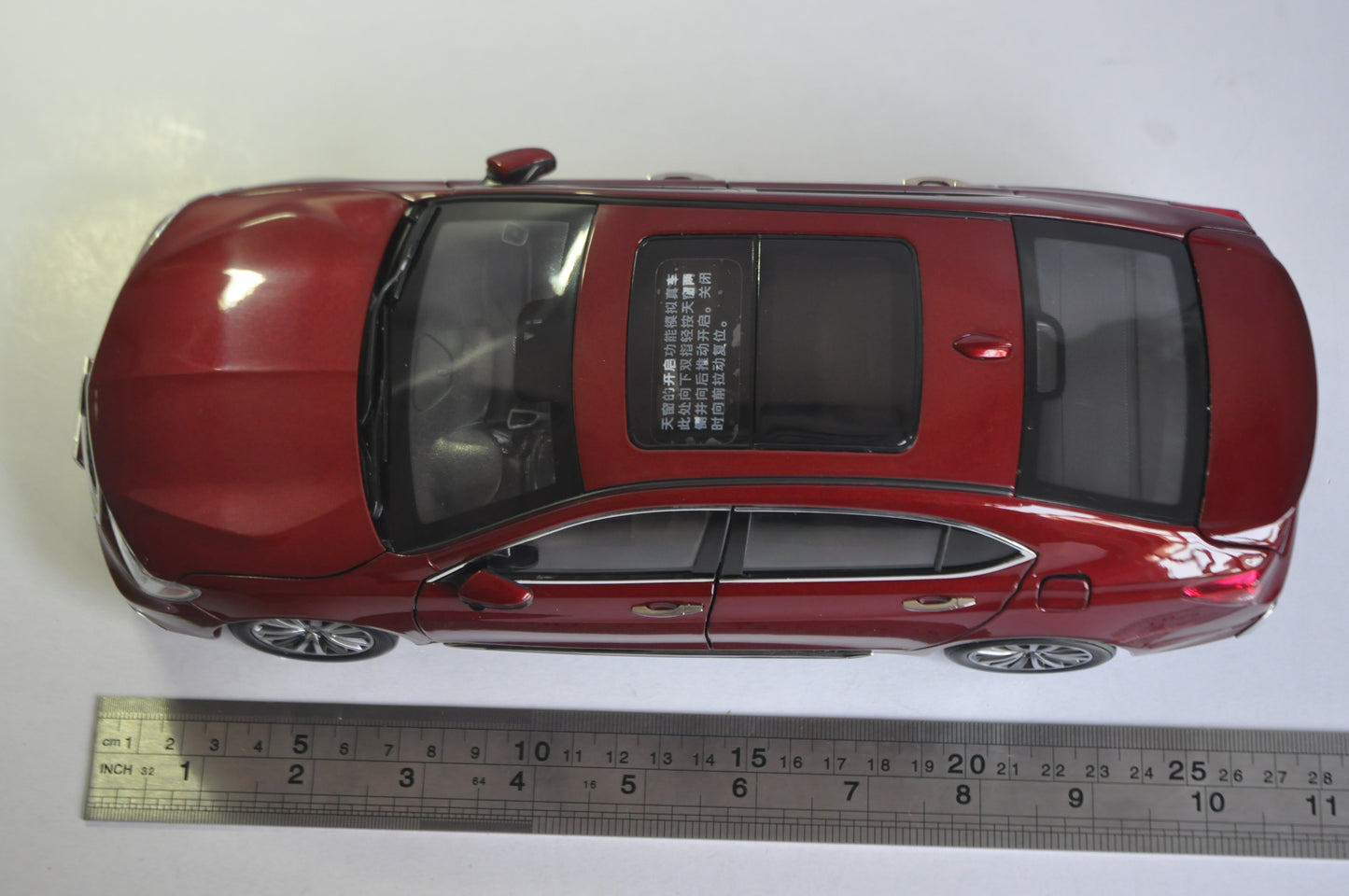 Acura TLX.L 2019 Diecast model car in Red 1/18 Scale