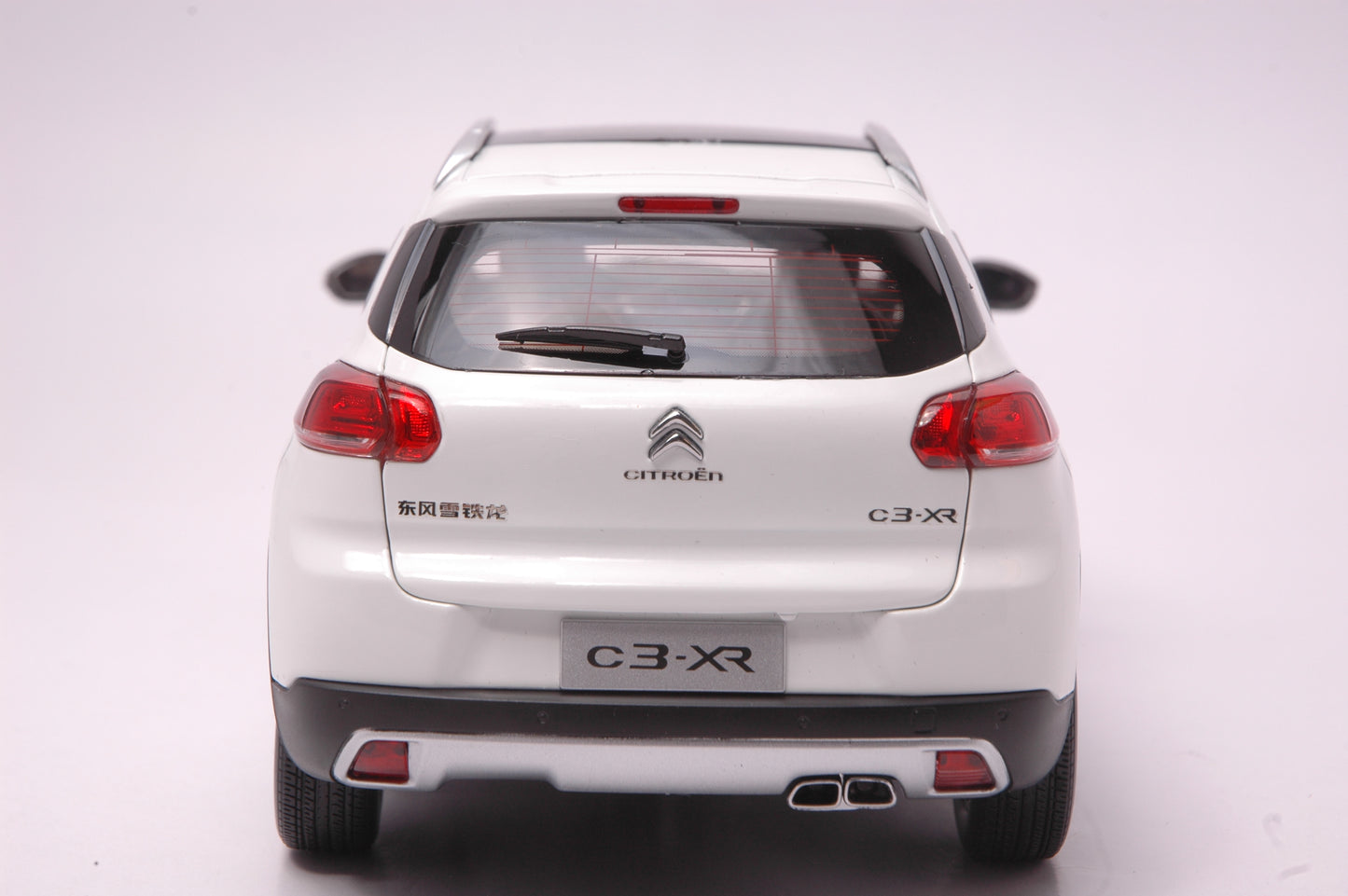 Citroen C3-XR Diecast model car in White 1/18 Scale